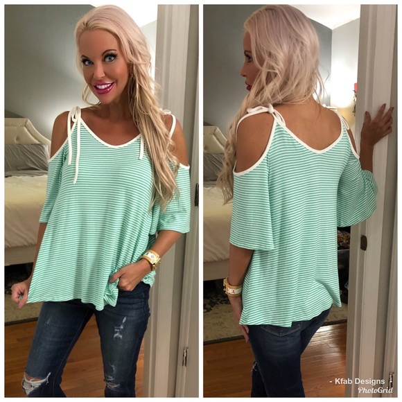 😊LAST 2! Self Tie Bow Tunic in Mint w/Stripes! - Picture 3 of 5